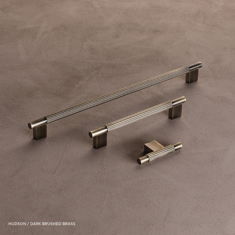 Hudson Pull Handle