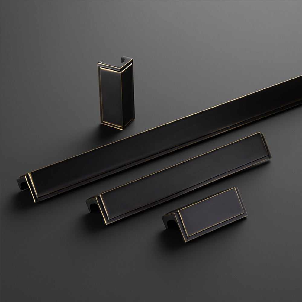 Felix Pull Handle - Hendel and Hendel