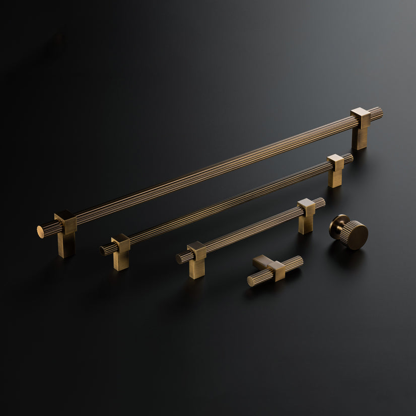 Huxley Pull Handle