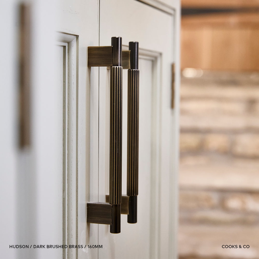 Hudson Pull Handle