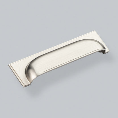 Callcott Cup Handle - Hendel and Hendel