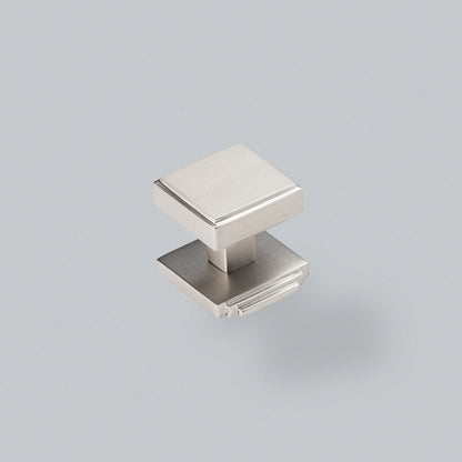 Fitzrovia Knob - Hendel and Hendel