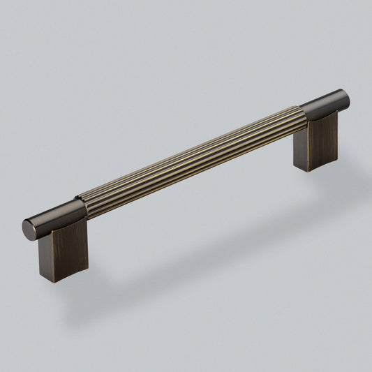 Hudson Pull Handle