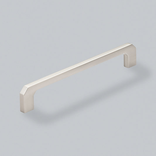 Quinn Pull Handle - Hendel and Hendel