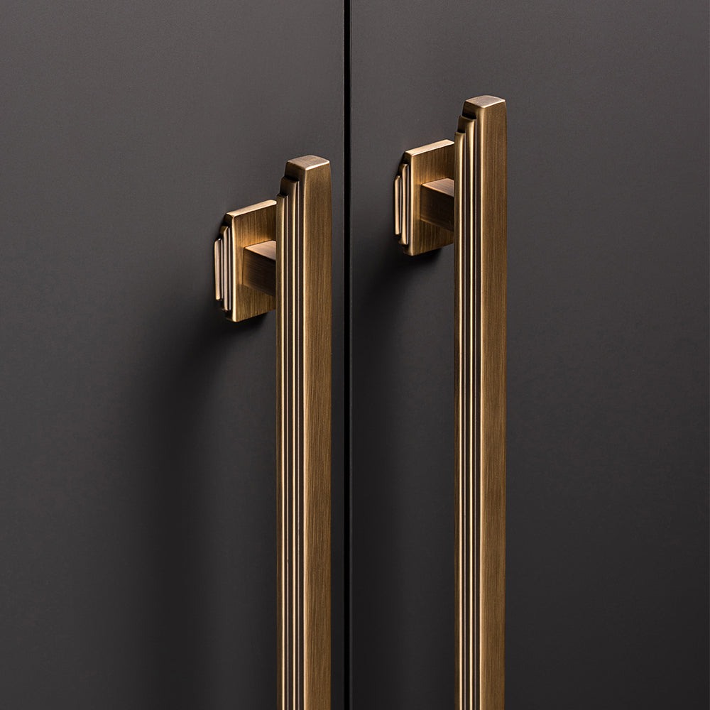 Fitzrovia Pull Handle - Hendel and Hendel